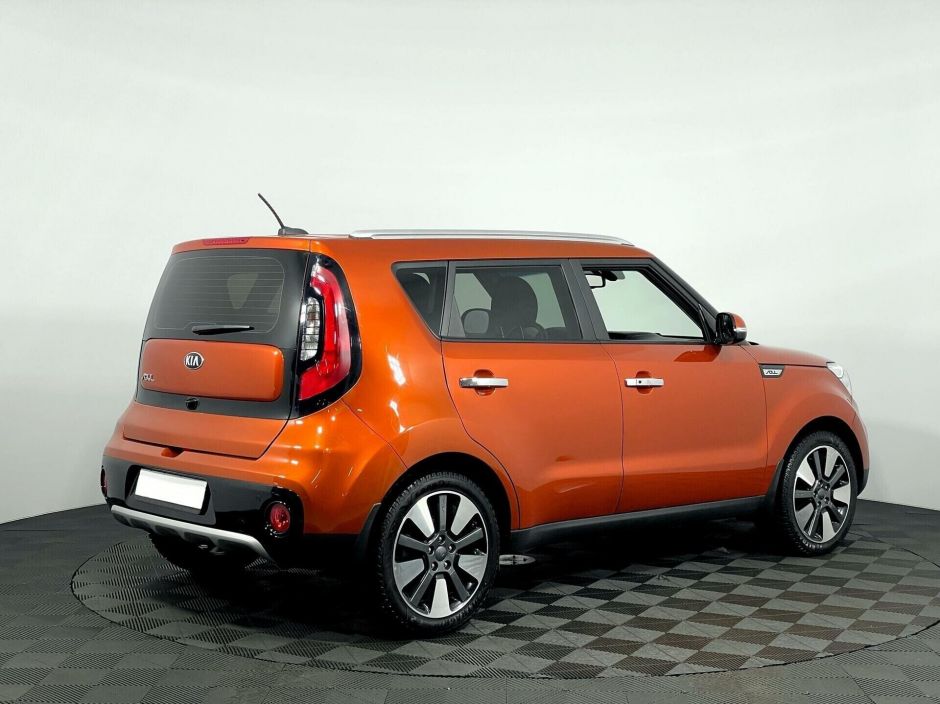 Kia Soul, 2.0 л, АТ, 2018 фото 4