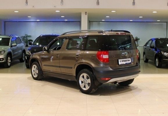 Skoda Yeti, 1.2 л, Робот, 2013 фото 5