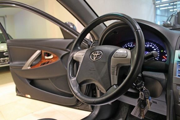 Toyota Camry, 2.4 л, АТ, 2010 фото 10