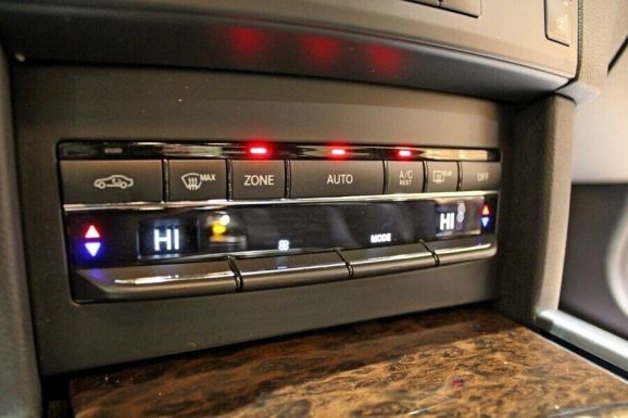 Mercedes-Benz E-Класс, 1.8 л, АТ, 2013 фото 2