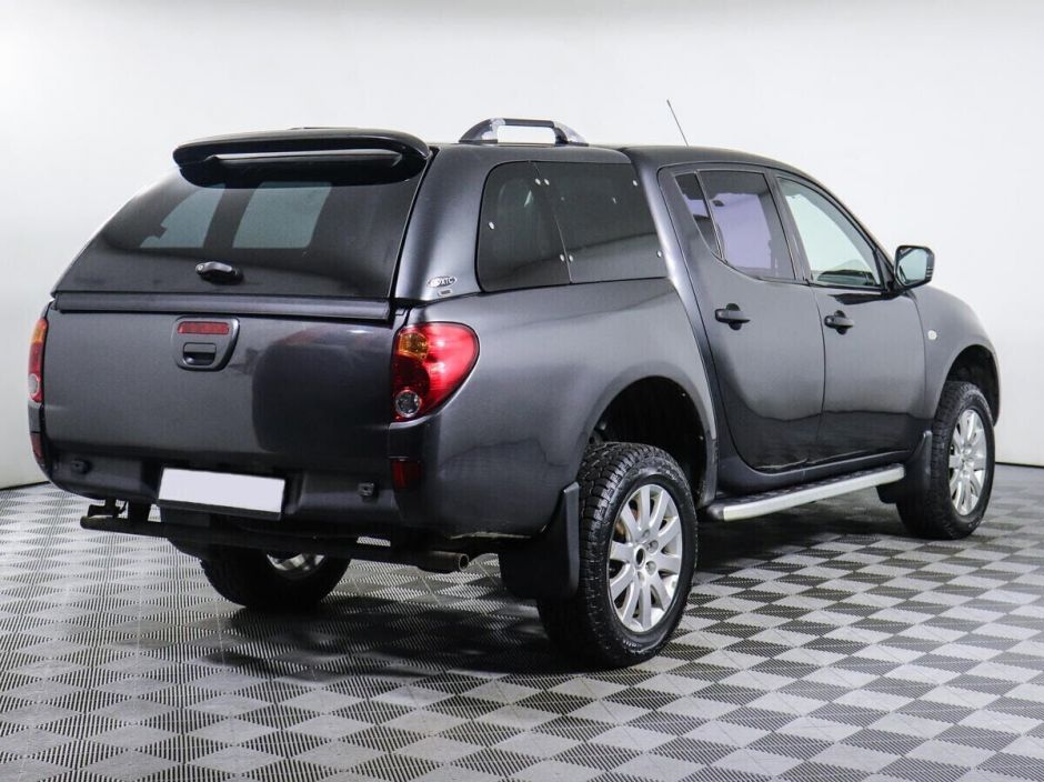 Mitsubishi L200, 2.5 л, МТ, 2013 фото 4