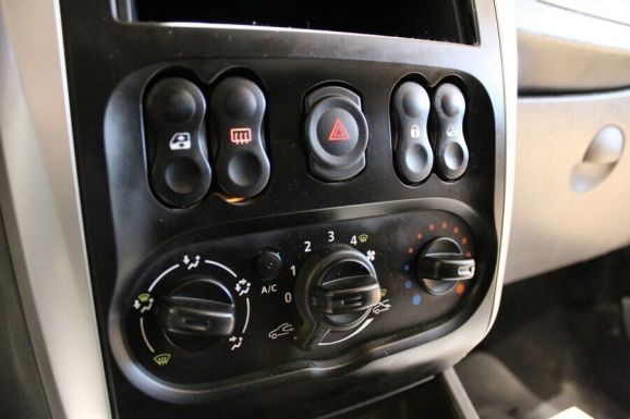 Nissan Almera, 1.6 л, АТ, 2017 фото 2