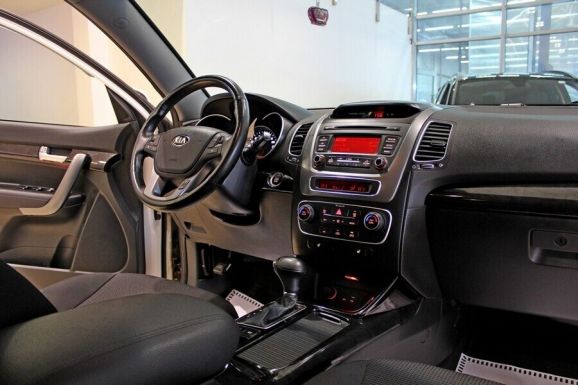 Kia Sorento, 2.4 л, АТ, 2014 фото 7