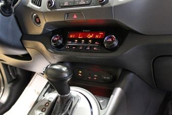Kia Sportage, 2.0 л, АКПП, 2015 фото 9