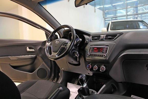 Kia Rio, 1.6 л, МТ, 2015 фото 7