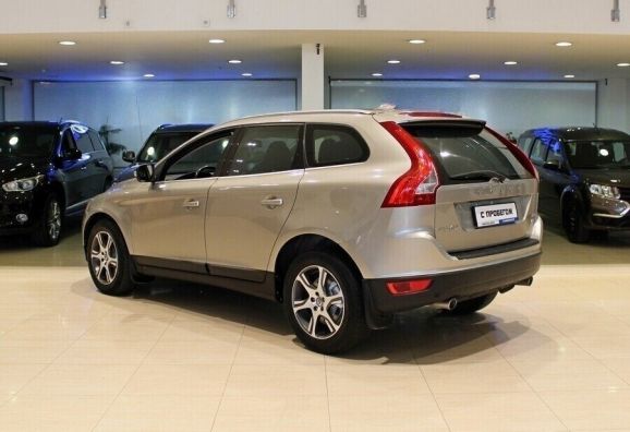 Volvo XC60, 2.4 л, АТ, 2012 фото 5