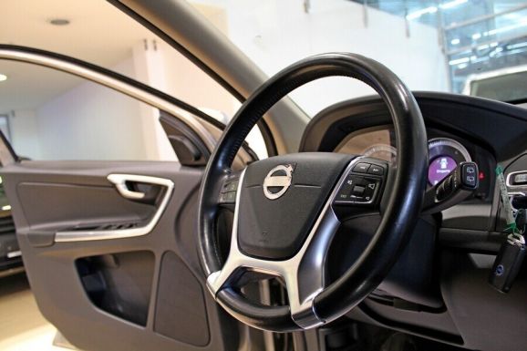 Volvo XC60, 2.4 л, АТ, 2012 фото 10