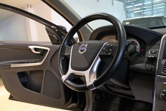 Volvo XC60, 2.4 л, АКПП, 2012 фото 10