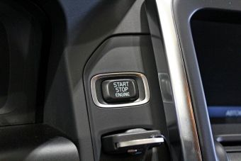 Volvo XC60, 2.4 л, АКПП, 2012 фото 1
