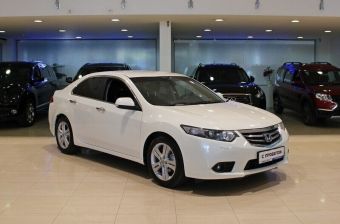 Honda Accord, 2.0 л, АКПП, 2012 фото 4