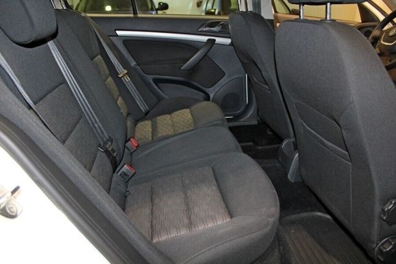 Skoda Octavia, 1.6 л, МТ, 2013 фото 1