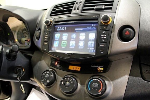 Toyota RAV4, 2.0 л, Вариатор, 2010 фото 9