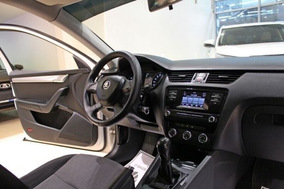 Skoda Octavia, 1.6 л, МТ, 2014 фото 7