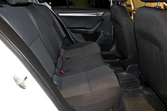 Skoda Octavia, 1.6 л, МТ, 2014 фото 8