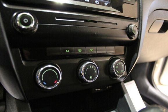 Skoda Octavia, 1.6 л, МТ, 2014 фото 1