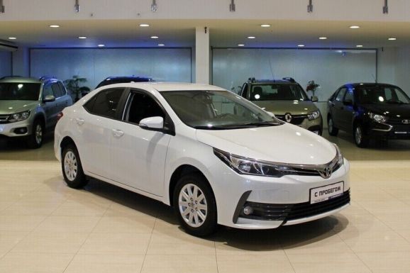Toyota Corolla, 1.6 л, Вариатор, 2018 фото 4