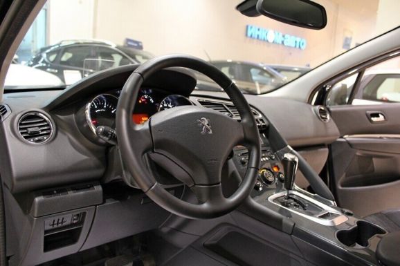 Peugeot 3008, 1.6 л, АТ, 2014 фото 1