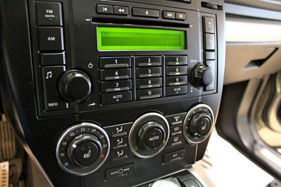 Land Rover Freelander, 2.2 л, АТ, 2013 фото 2