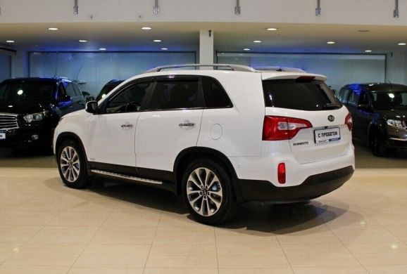 Kia Sorento, 2.4 л, АТ, 2012 фото 5