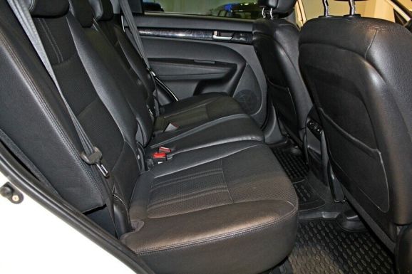 Kia Sorento, 2.0 л, АТ, 2012 фото 8