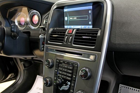 Volvo XC60, 2.4 л, АТ, 2013 фото 10