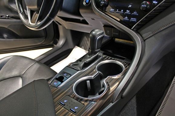 Toyota Camry, 2.5 л, АТ, 2021 фото 10