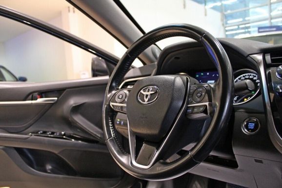 Toyota Camry, 2.5 л, АТ, 2021 фото 12