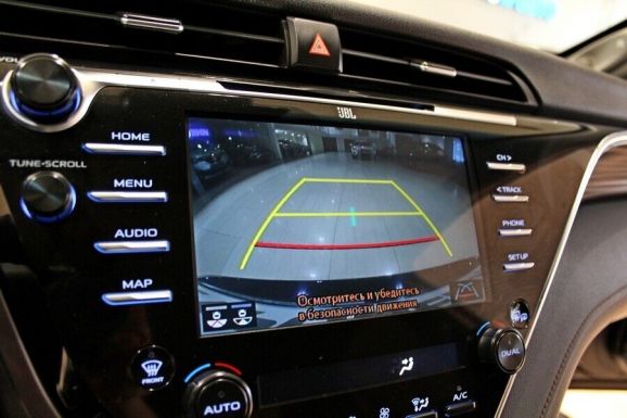 Toyota Camry, 2.5 л, АТ, 2021 фото 2