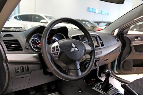 Mitsubishi Lancer, 1.5 л, МТ, 2011 фото 2