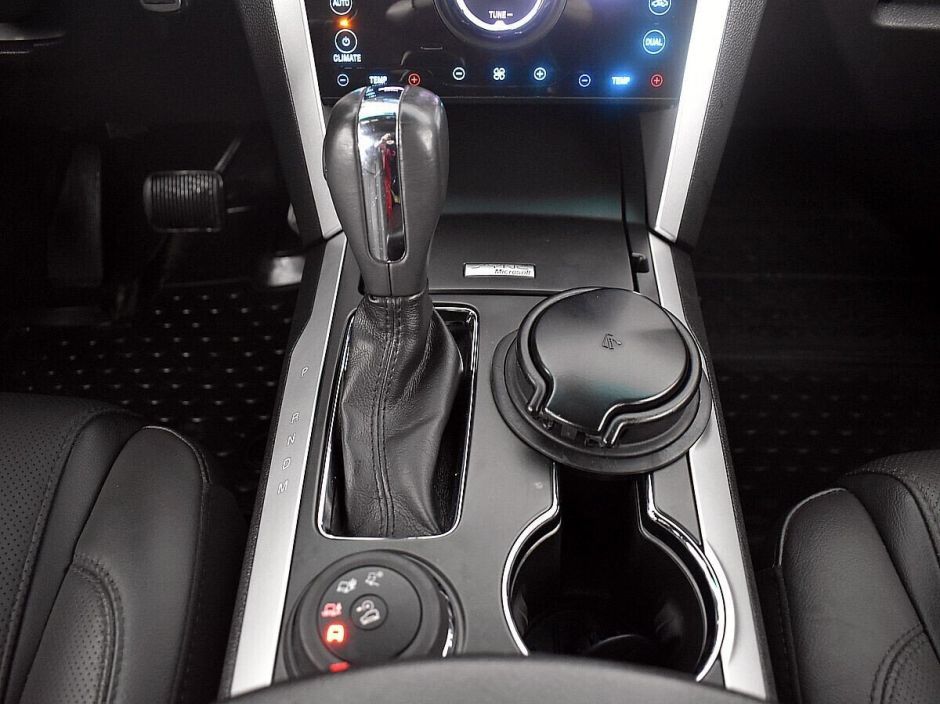 Ford Explorer, 3.5 л, АТ, 2015 фото 2