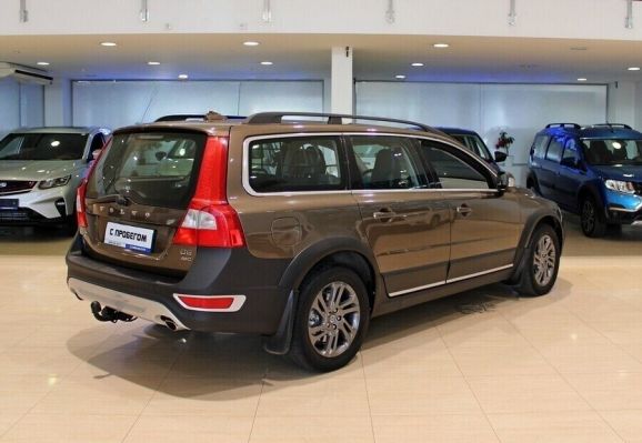 Volvo XC70, 2.4 л, АТ, 2012 фото 6