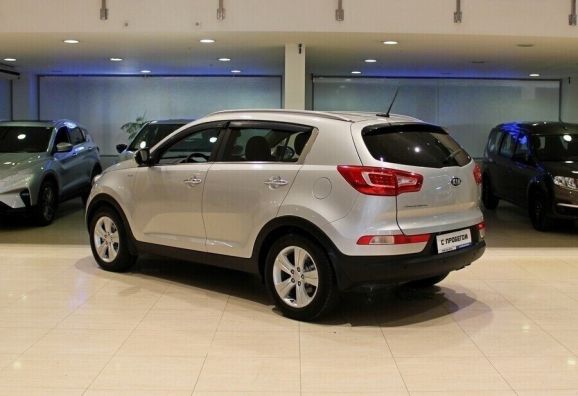 Kia Sportage, 2.0 л, АТ, 2012 фото 5
