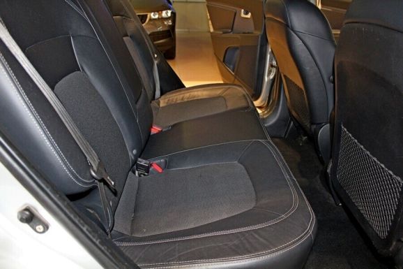 Kia Sportage, 2.0 л, АТ, 2012 фото 8