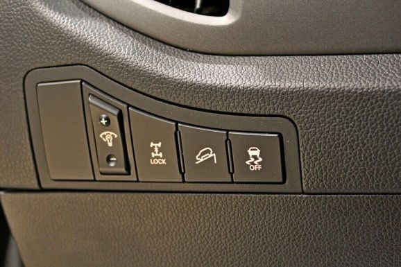 Kia Sportage, 2.0 л, АТ, 2012 фото 1