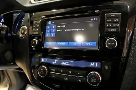 Nissan X-Trail, 2.0 л, Вариатор, 2015 фото 12