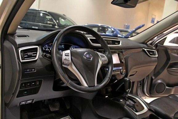 Nissan X-Trail, 2.0 л, Вариатор, 2015 фото 13