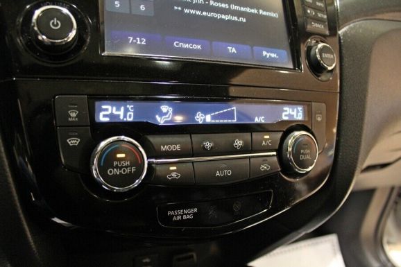 Nissan X-Trail, 2.0 л, Вариатор, 2015 фото 1