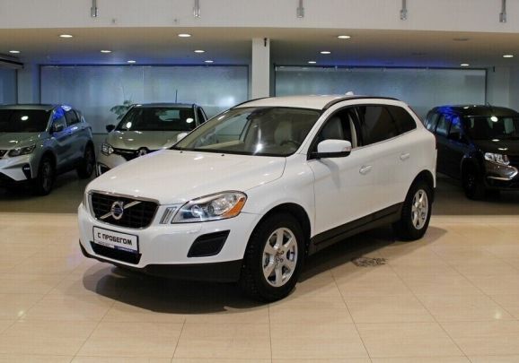 Volvo XC60, 2.0 л, Робот, 2012 фото 3