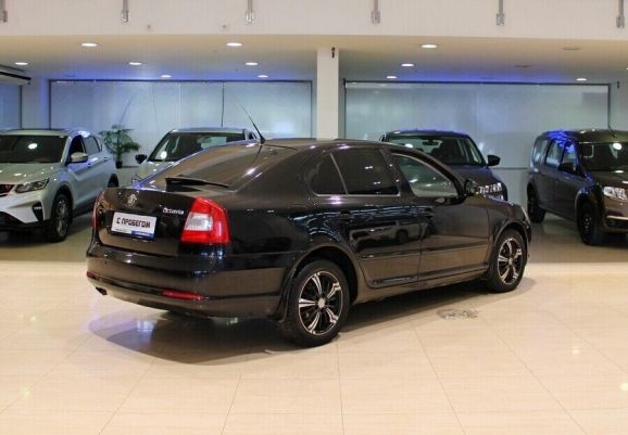 Skoda Octavia, 1.8 л, Робот, 2012 фото 4