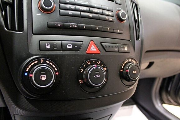 Kia Ceed, 1.6 л, АТ, 2008 фото 1