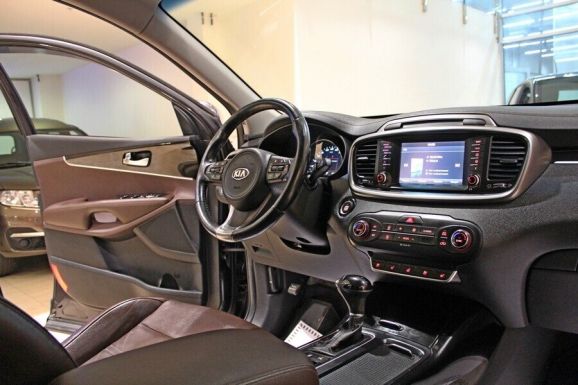 Kia Sorento, 2.2 л, АТ, 2016 фото 7