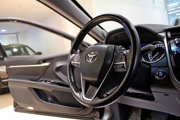Toyota Camry, 2.5 л, АТ, 2021 фото 10