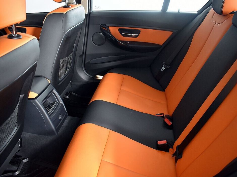 BMW 3 серии, 2.0 л, АТ, 2016 фото 1