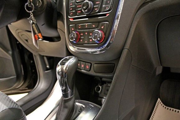 Opel Mokka, 1.8 л, АТ, 2014 фото 9