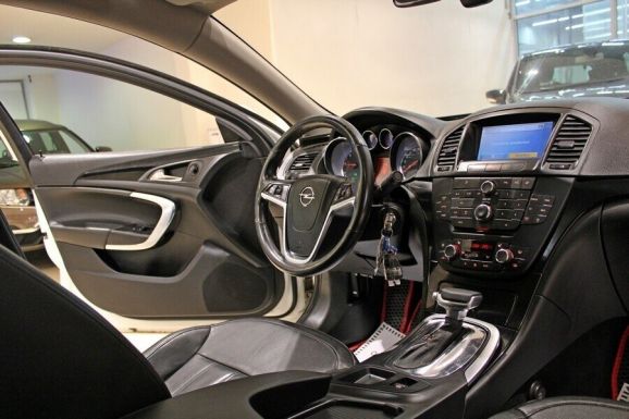 Opel Insignia, 2.0 л, АТ, 2014 фото 7