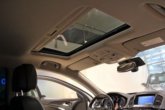 Opel Insignia, 2.0 л, АТ, 2014 фото 9