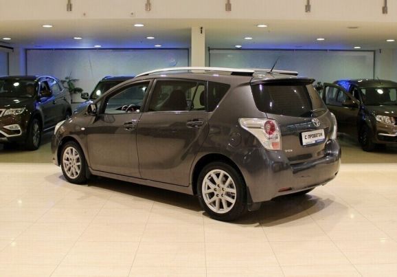 Toyota Verso, 1.8 л, Вариатор, 2014 фото 5