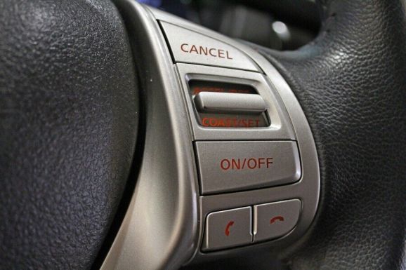 Nissan X-Trail, 2.5 л, Вариатор, 2017 фото 1