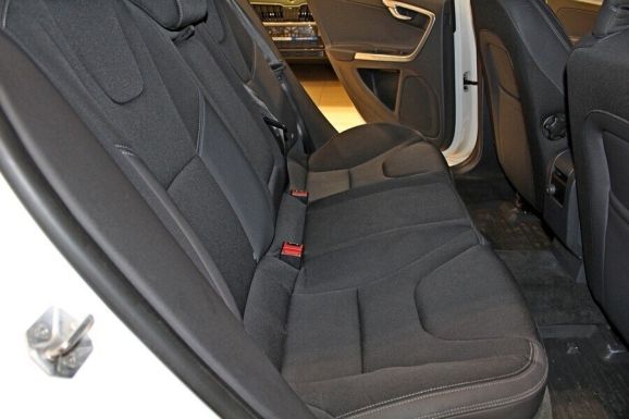 Volvo S60, 1.6 л, Робот, 2014 фото 8