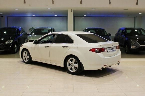 Honda Accord, 2.4 л, АТ, 2009 фото 5